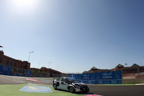Coronel pakt punten in spectaculaire race, Nykjaer verrassend naar de overwinning + UITSLAG